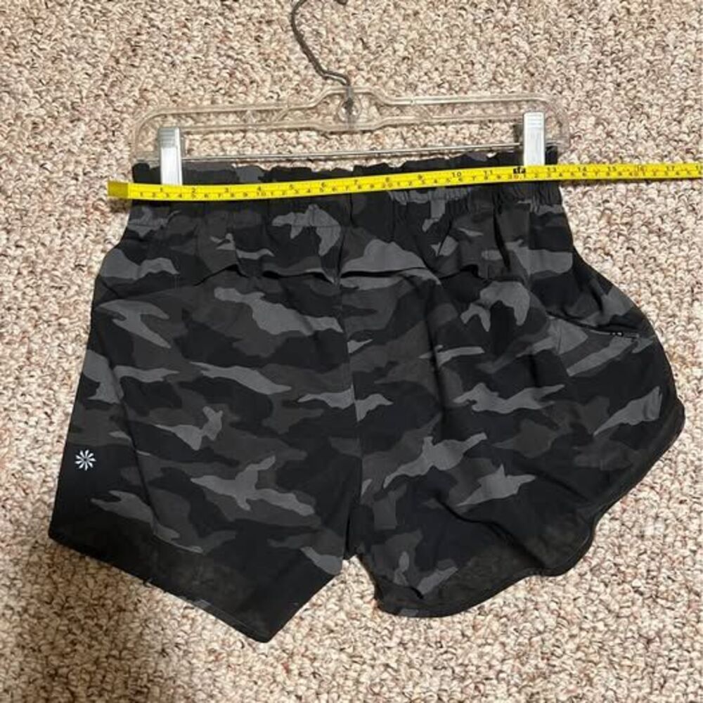 Athleta Printed Mesh Racer Run Short 4" Camo Size S